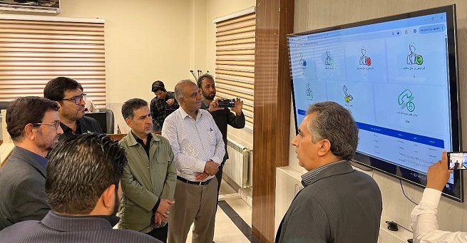 بازدید نماینده مردم زاهدان از تأسیسات راهبردی آب و مرکز ارتباط با مشتریان