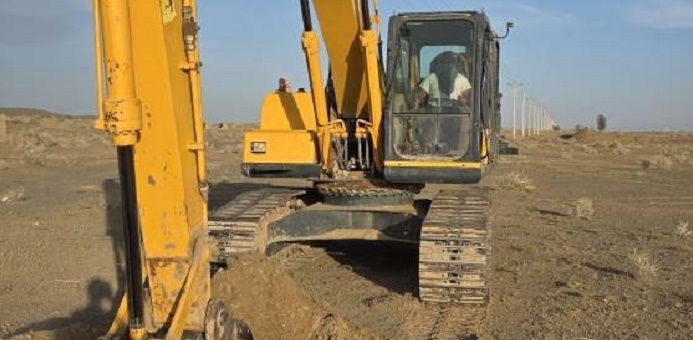 رفع تنش آبی از یک روستای بمپور